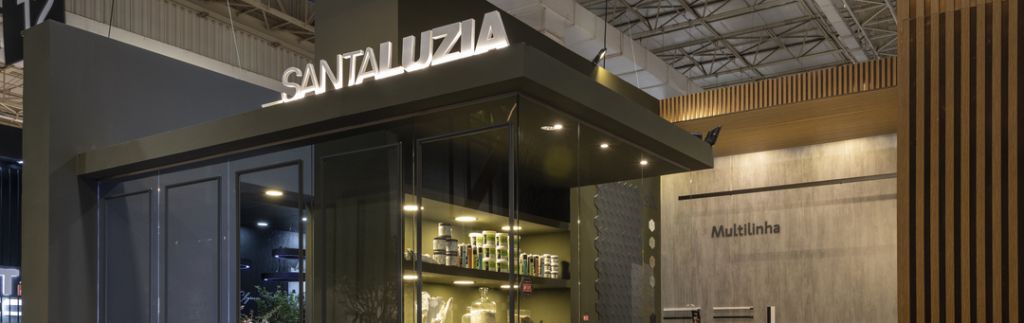 Stand Linha Multinha da Santa Luzia no CASACOR.