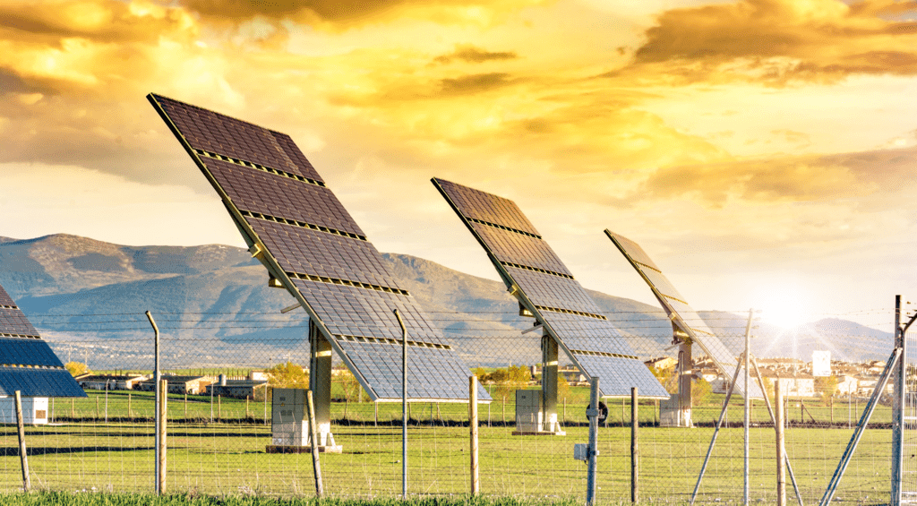 Energia fotovoltaica é comum em green buildings.
